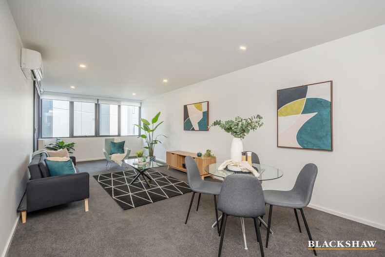 43/4 Henshall Way Macquarie