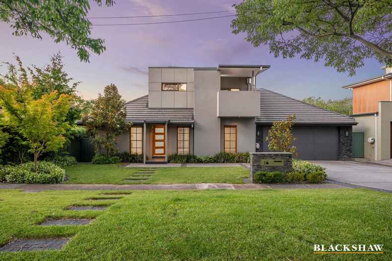 16 Barron Street Deakin