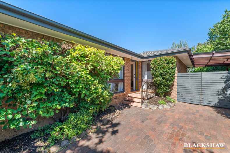 8 Nimbin Street Narrabundah