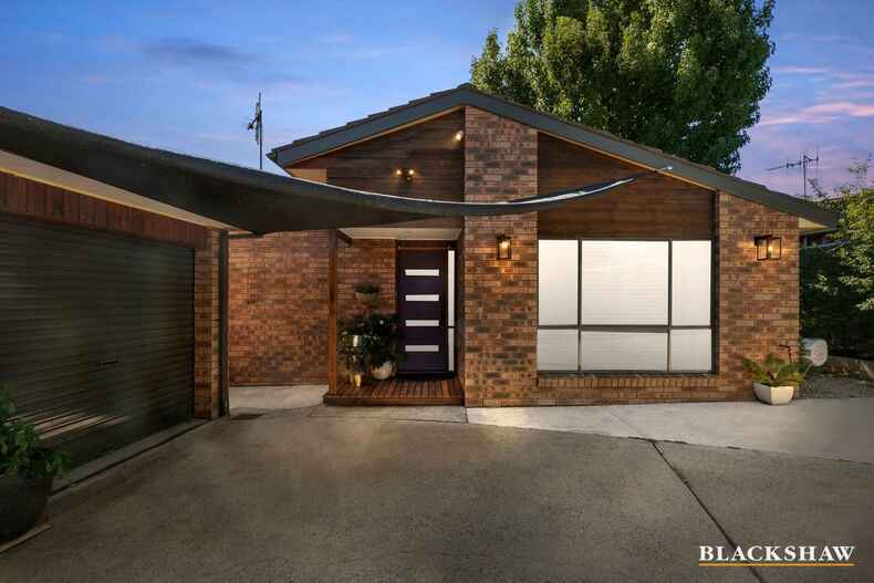 13 Snow Gum Place Jerrabomberra