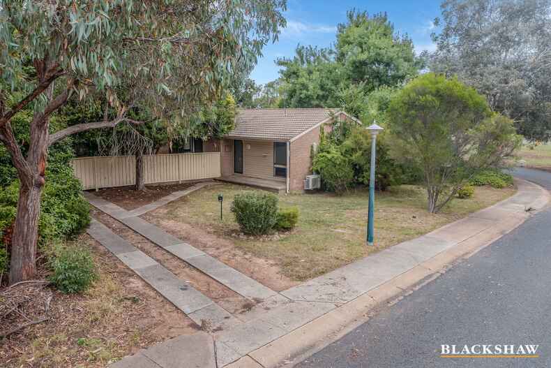 13 McKenzie Street Kambah