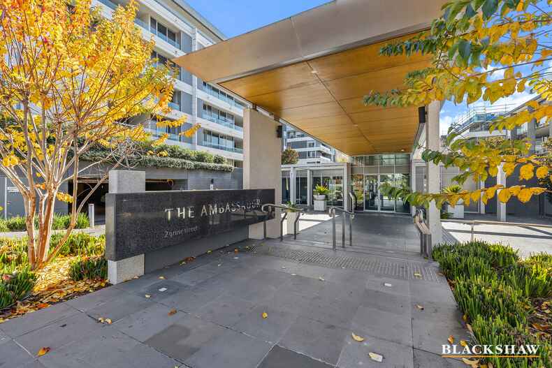 424/2 Grose Street Deakin