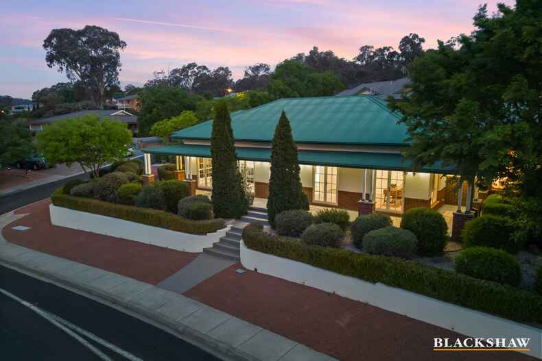 2 Copperfield Place Jerrabomberra