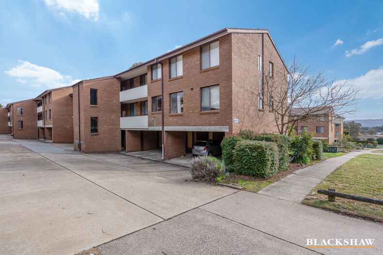 20/30 Springvale Drive Hawker