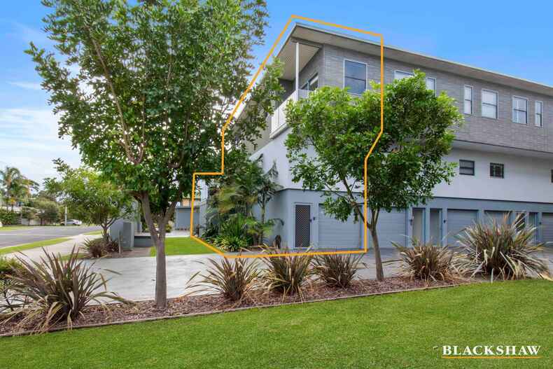 33/17-21 Wharf Road North Batemans Bay