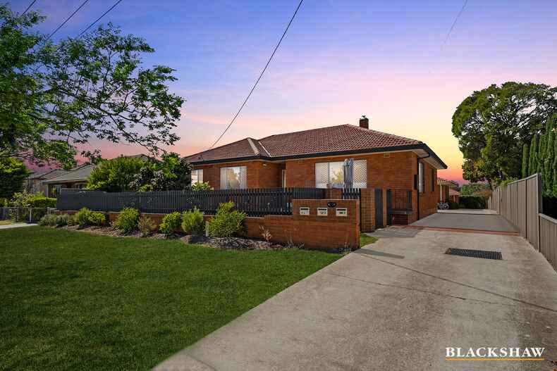 1/23 Ford Street Queanbeyan