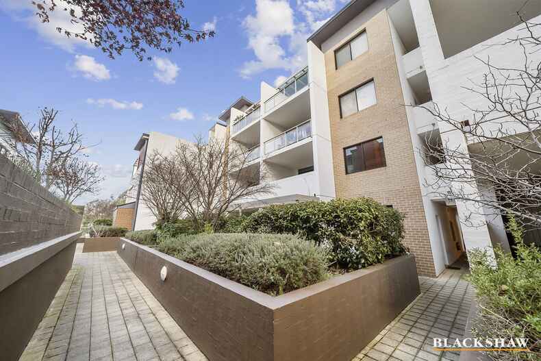 30/3A Stornaway Road Queanbeyan