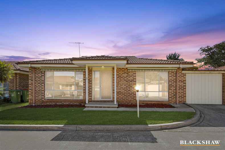 3/47 Walker Crescent Jerrabomberra