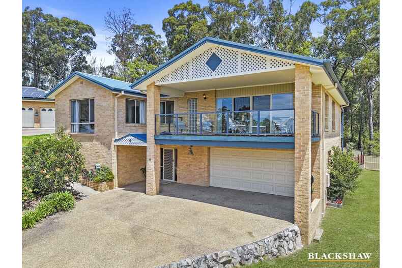 19 Jarrah Way Malua Bay