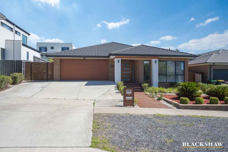 19 Janine Haines Terrace Coombs