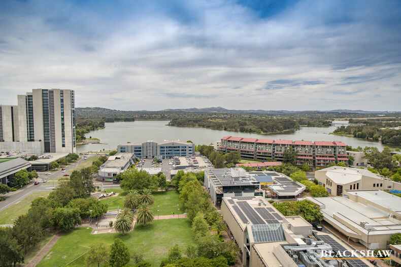 92/39 Benjamin Way Belconnen