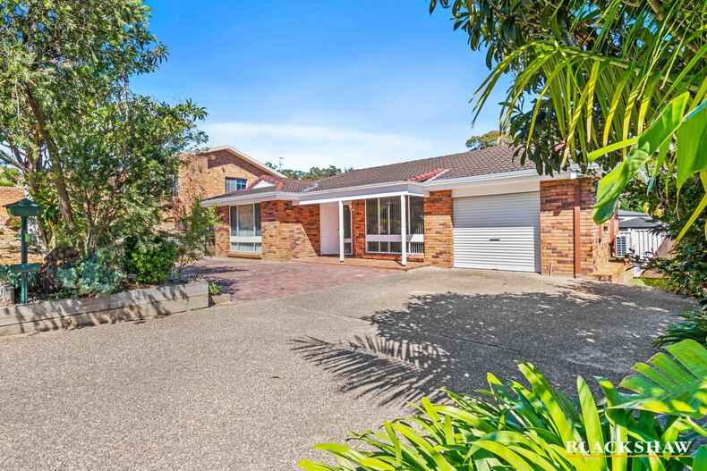 18 Wills Crescent Denhams Beach