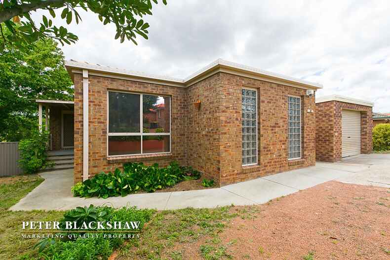 38 Magenta Square Amaroo