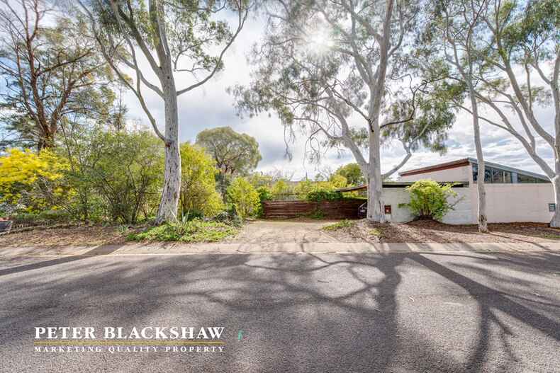 10 Pilbara Place Fisher