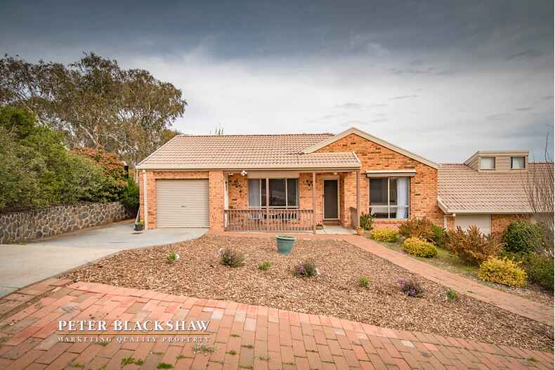 2/1 Hunter Close Jerrabomberra