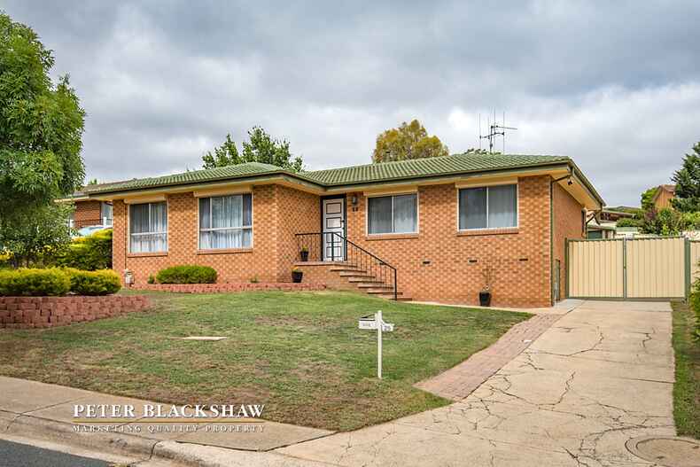 25 Hayley Crescent Karabar