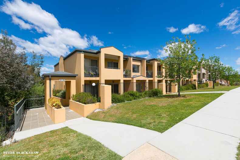 30/43 Antill Street Queanbeyan