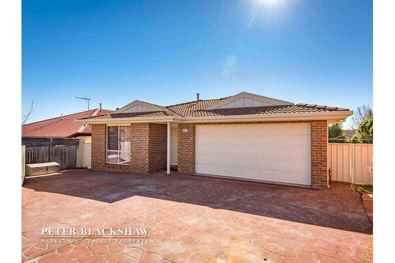 17 Cockatoo Close Nicholls