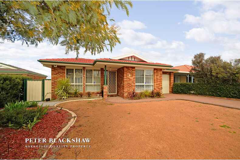 8 Mawalan Street Ngunnawal