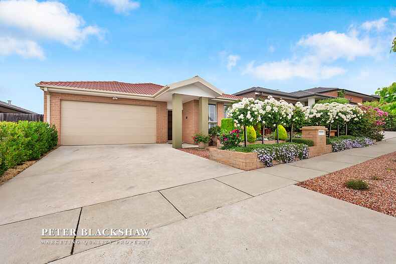 27 Maris King Street Casey