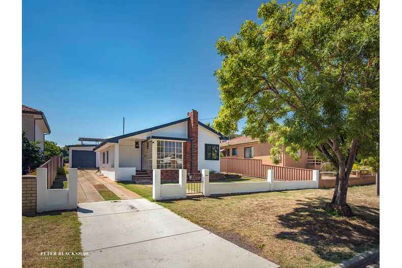 4 Charles Street Queanbeyan