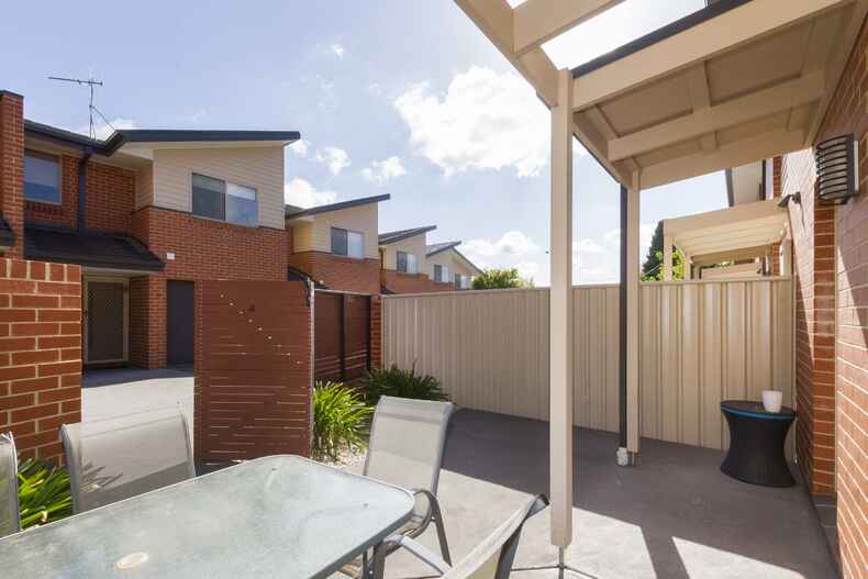  4/3 Broughton Place Queanbeyan