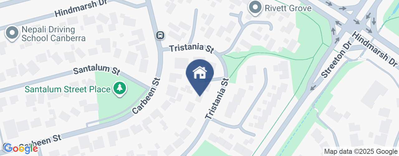 10 Tristania Street 10 Tristania Street